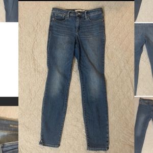 Sculptek Skinny Jean Azure Wash Jeans. Size 10